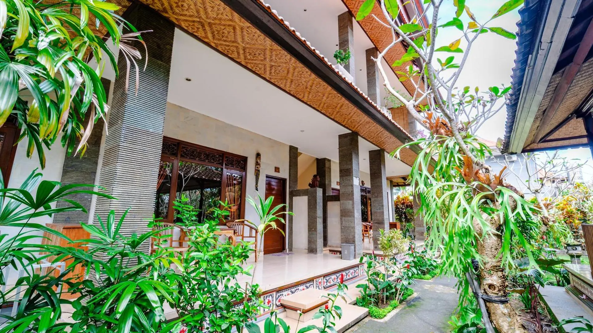 Rena House Ubud Indonesia