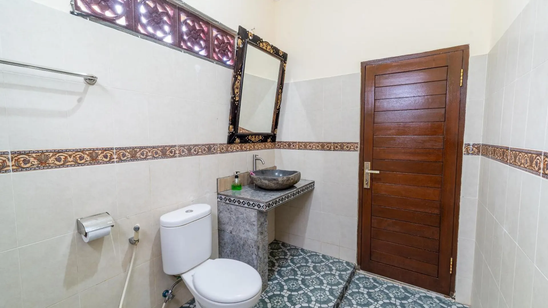 Rena House Ubud Homestay